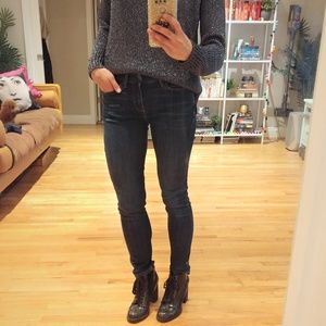 GAP Mid-Rise Skinny Jeans in Dark Indigo - Size 26